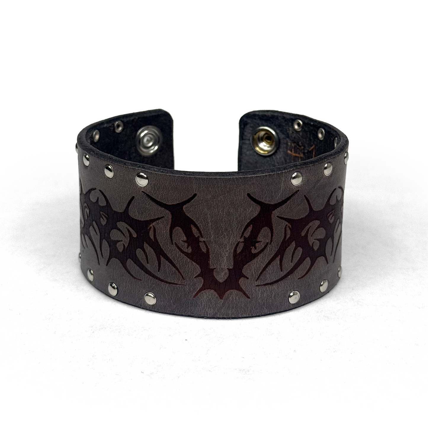 LEATHER ‘V’ BRACELET CUFF - SLATE [SILVER]