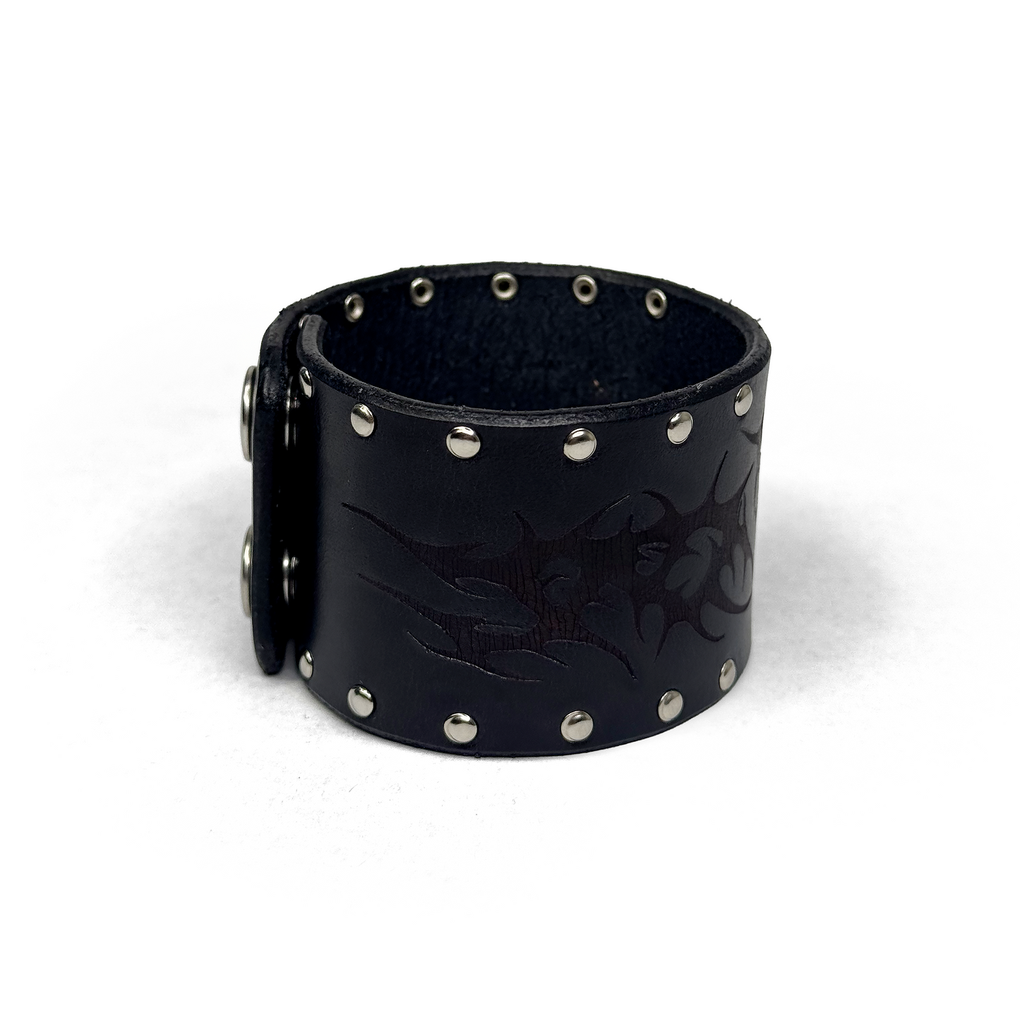 LEATHER ‘V’ BRACELET CUFF - OBSIDIAN [SILVER]
