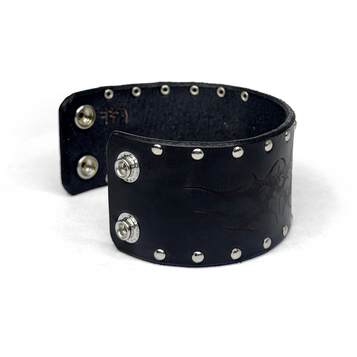 LEATHER ‘V’ BRACELET CUFF - OBSIDIAN [SILVER]